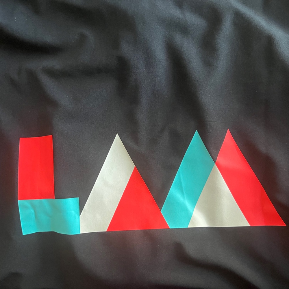 ASICS Black Los Angeles Marathon Running Jacket - Picture 2 of 3